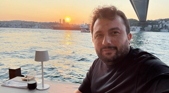 Abdulsamet Aksu: Çok Sektörlü Başarılarıyla Yeni Nesil Liderliğin Temsilcisi